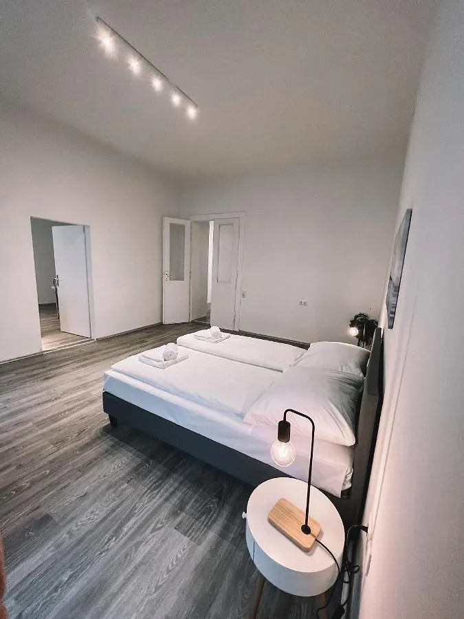 Big Nice Family Apartment Next To Hannovermarkt Vienna