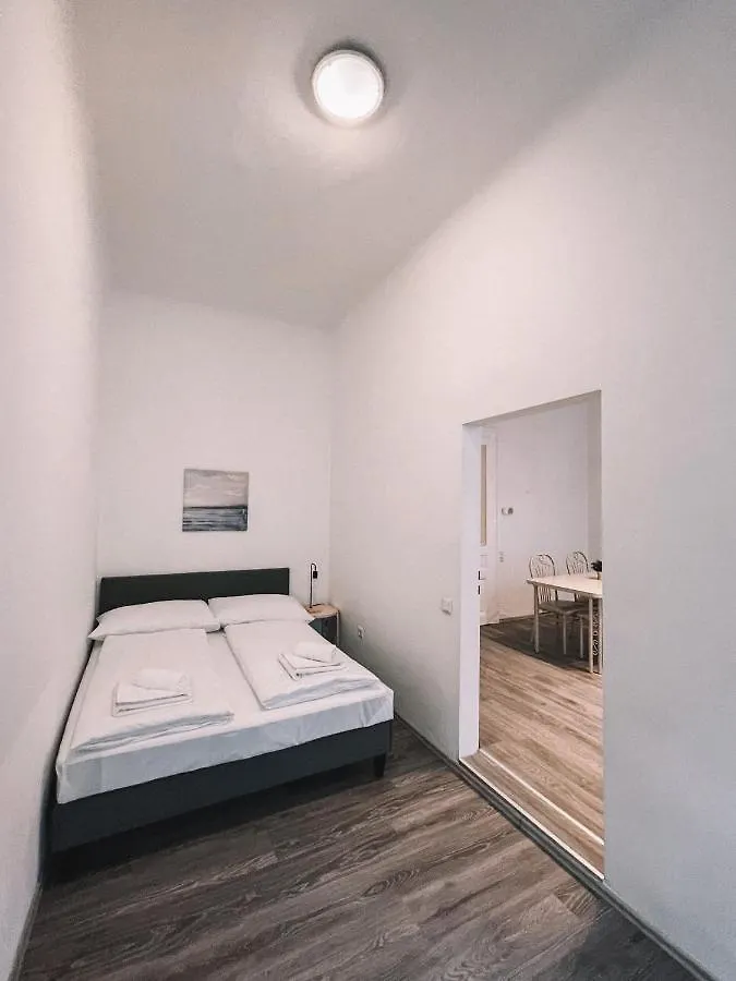 Big Nice Family Apartment Next To Hannovermarkt Vienna